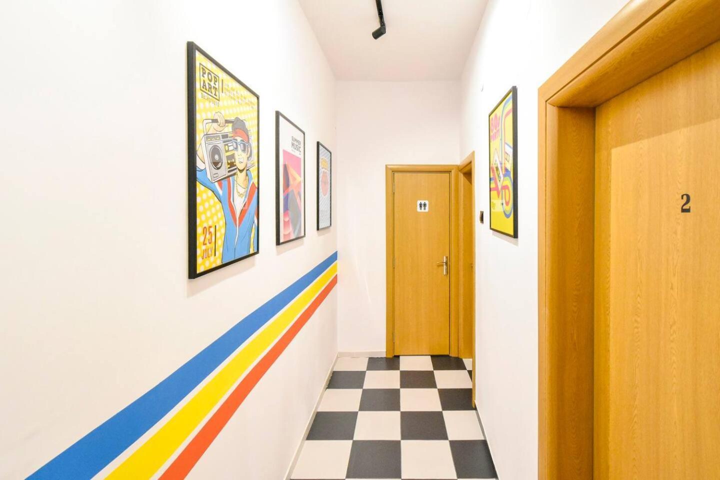 Super Fresh! 3Bdr Apartment In Sofia Center'S Artistic Area ภายนอก รูปภาพ